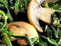 Saut&eacute;ed Spinach & Mushrooms